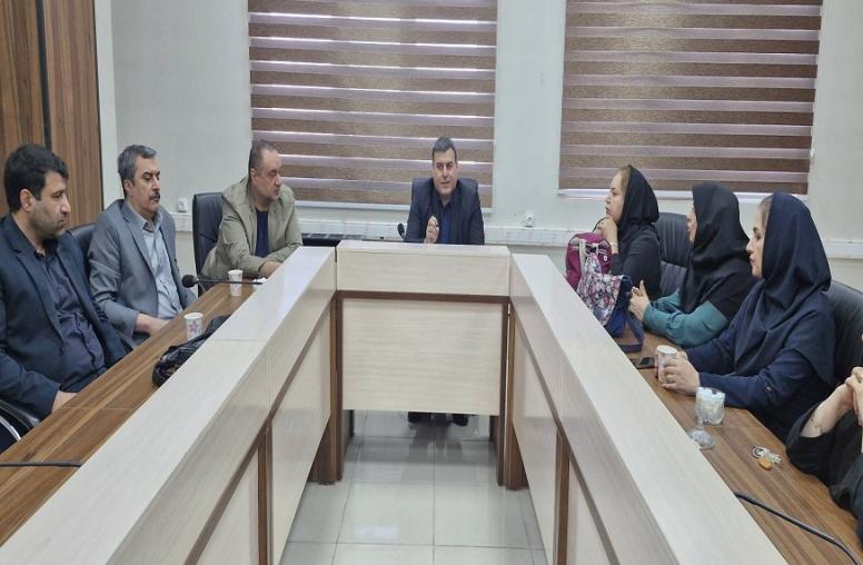 اولین دیدار مدیرکل پزشکی قانونی با کلیه کارکنان وپزشکان درسال 1404